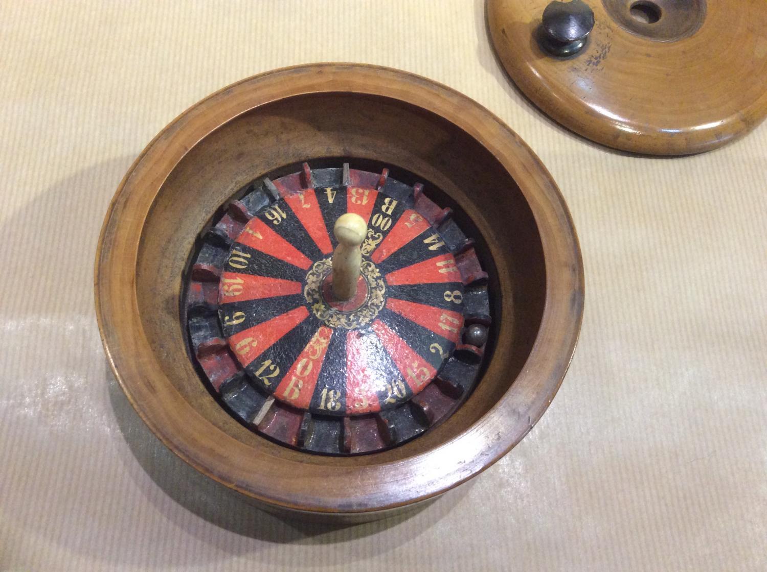 Travelling Roulette Wheel